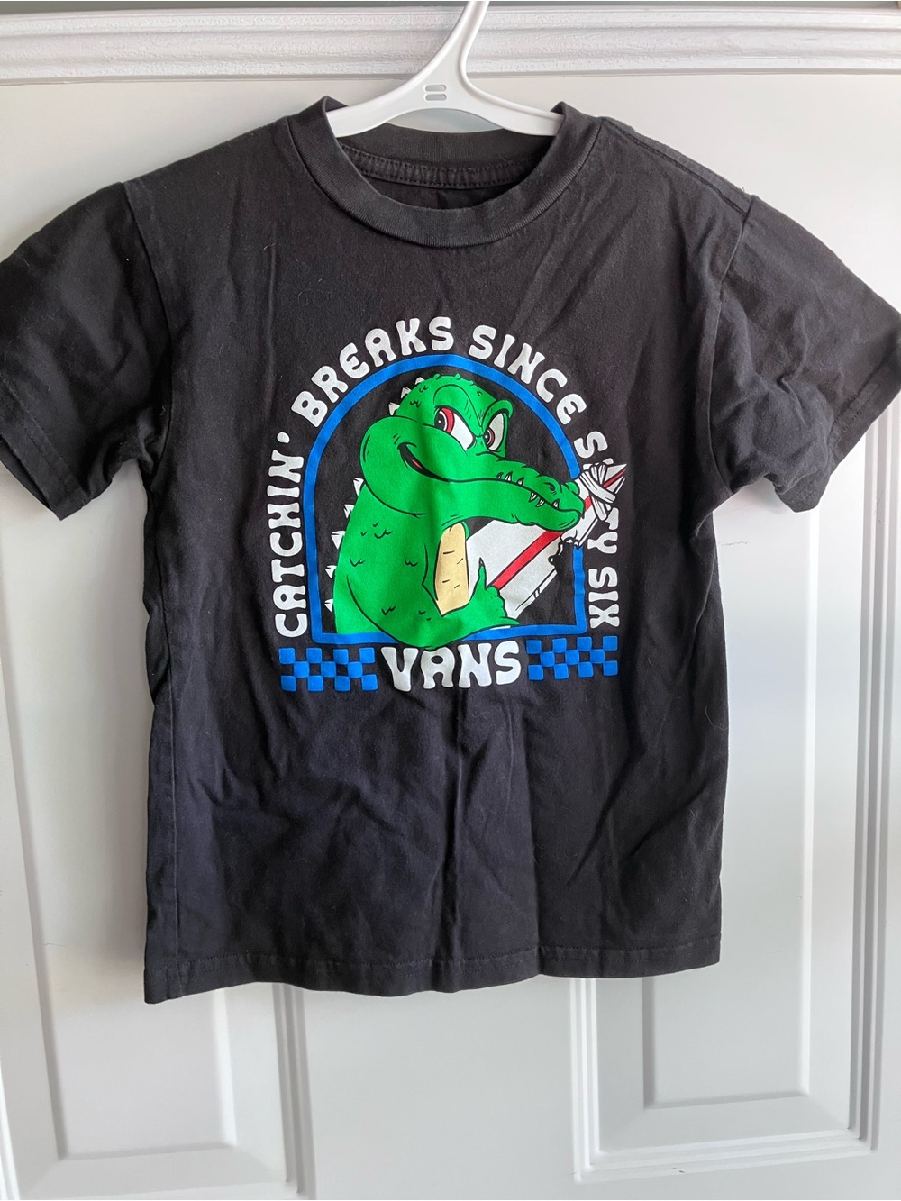 Vans crocodile tshirt 5T